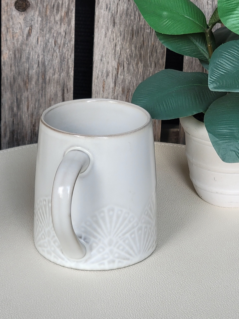 Hearth & Hand Cream White Ceramic Patterned Mug Etched Fan Motif - Picture 2 of 8